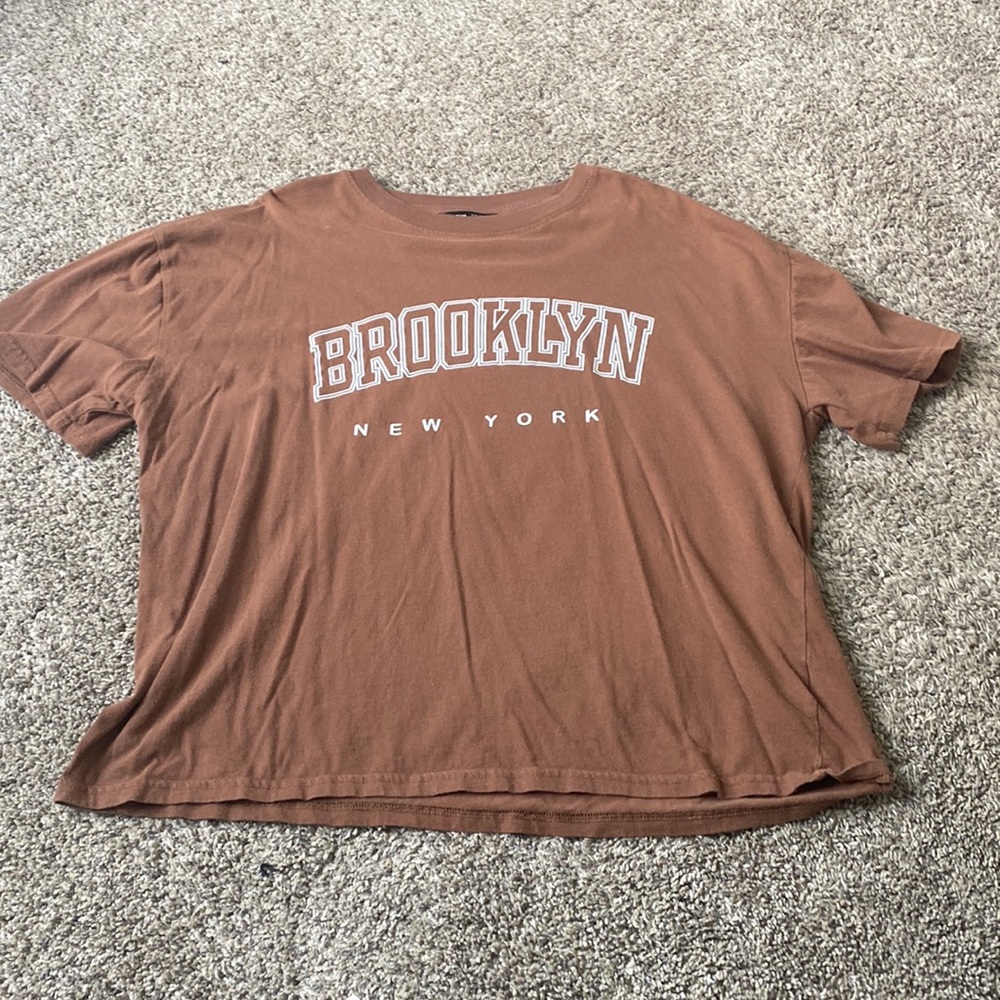 SHEIN Brooklyn New York Brown T-Shirt